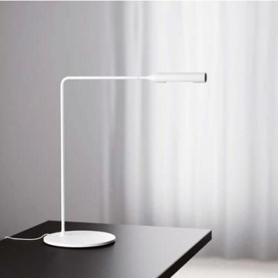 Flo Desk Table Lamp