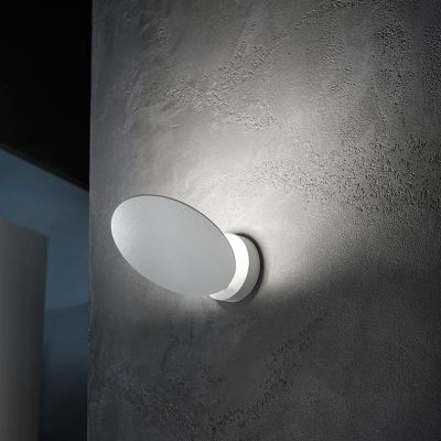 Puzzle Outdoor Round Wall Lamp